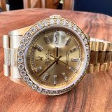 Rolex Day-Date President – 18k Yellow Gold with Diamond Bezel & Baguette Diamond Dial - Image 3